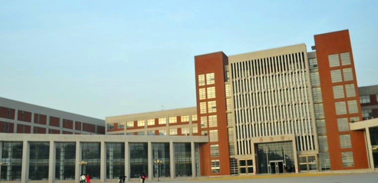 天津科技大学