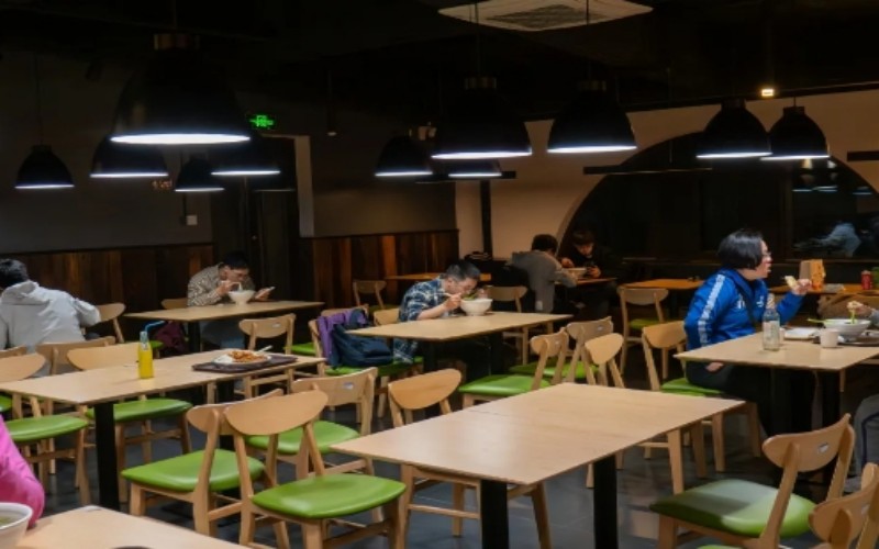 清华大学