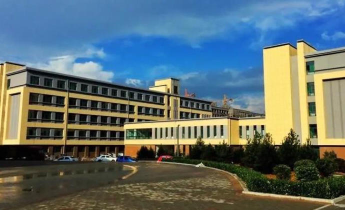 山西工学院