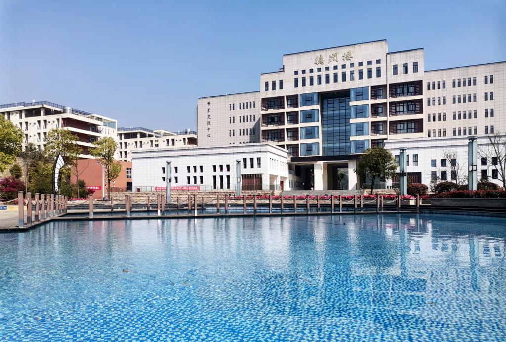 贵州装备制造职业学院