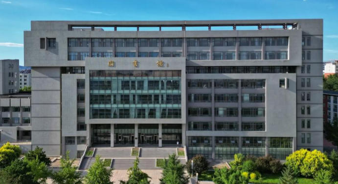 辽宁工业大学