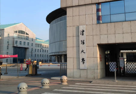 沈阳大学
