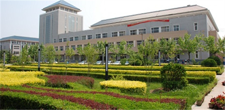 保定学院