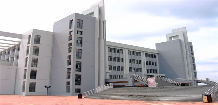 河北工业大学