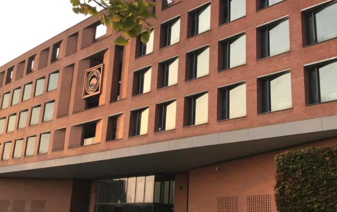 东北大学