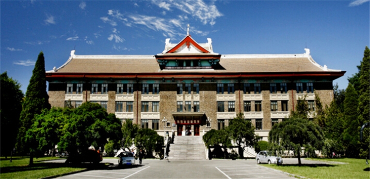 天津大学