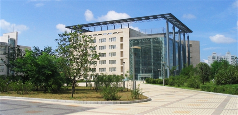 吉林大学法学院