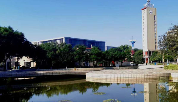 晋中师范高等专科学校